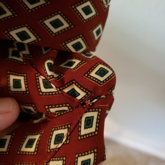 PLEIONE V Neck Rust Ruffle Top Blouse - Picture 4 of 5